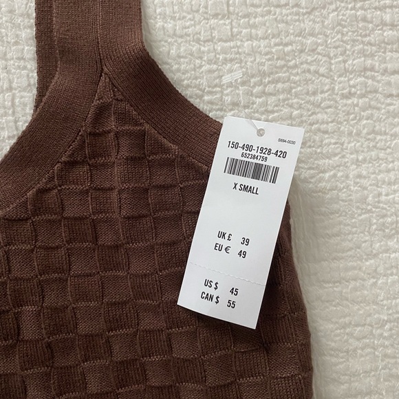 Abercrombie & Fitch Scoop Neck Tank Top, XS, NWT - Picture 2 of 4